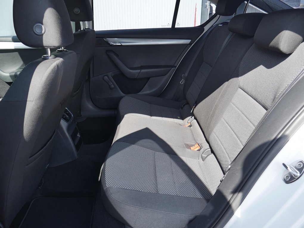 Škoda Octavia III 1.6 TDI Ambition