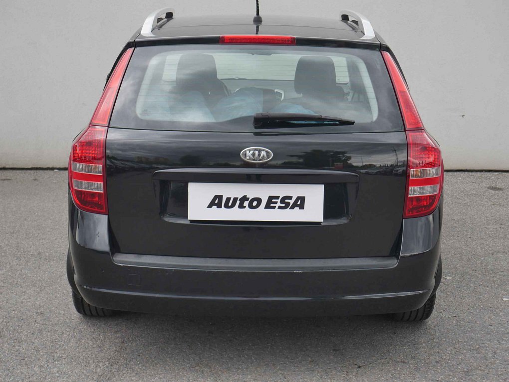 Kia Ceed 1.4 16V 