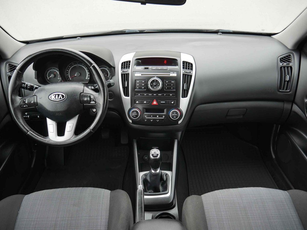 Kia Ceed 1.4 16V 