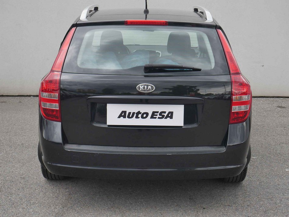 Kia Ceed 1.4 16V 