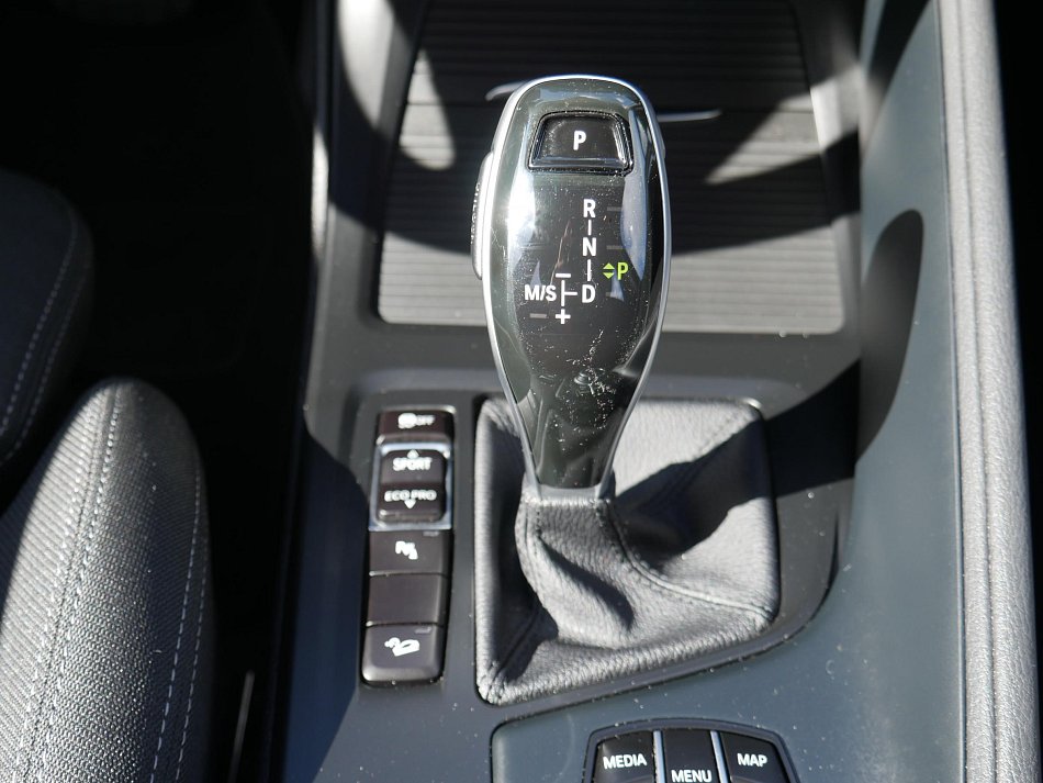 BMW X1 2.0 D  X-drive