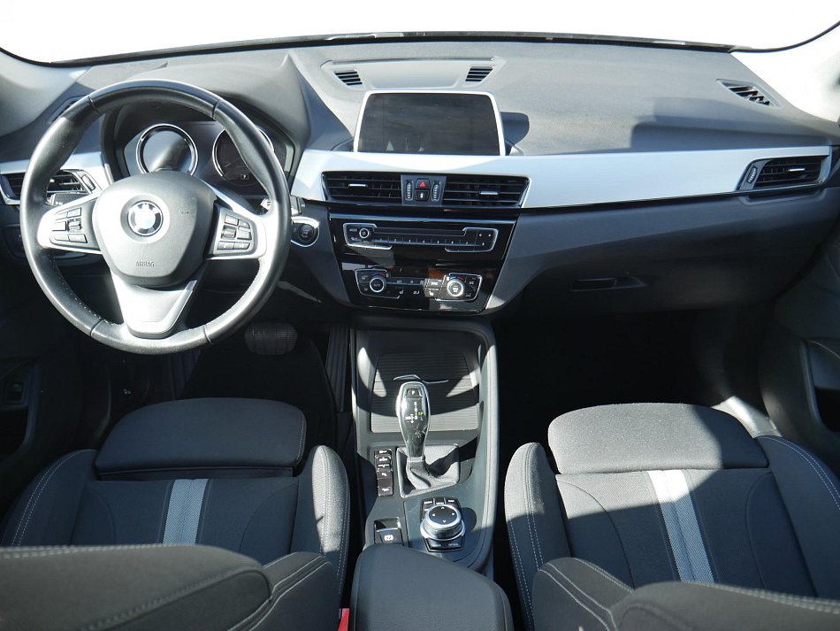 BMW X1 2.0 D  X-drive