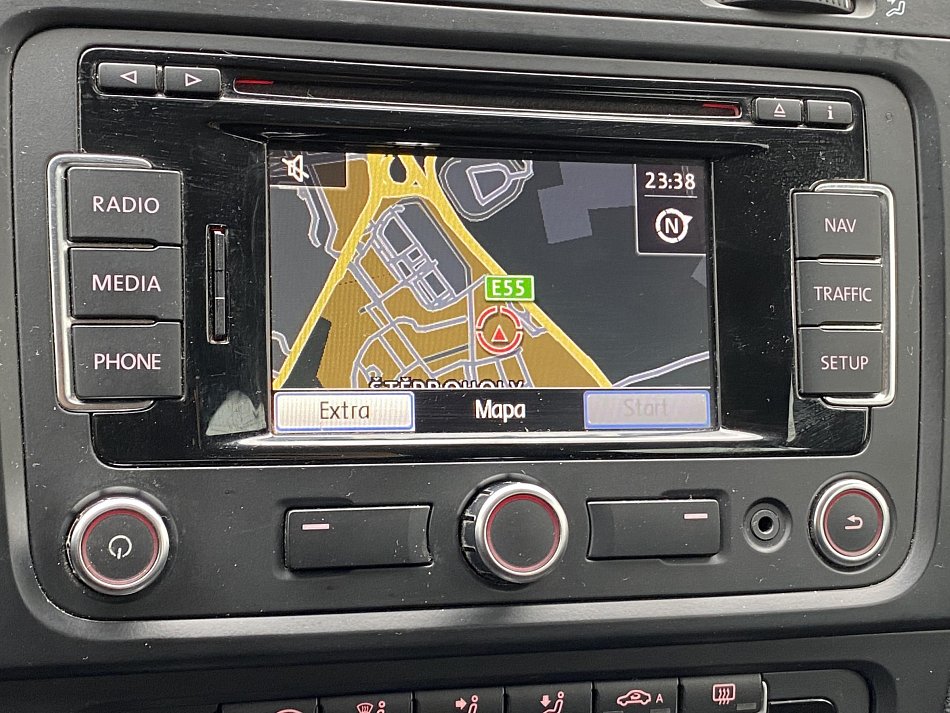 Volkswagen Golf 1.6 TDi 