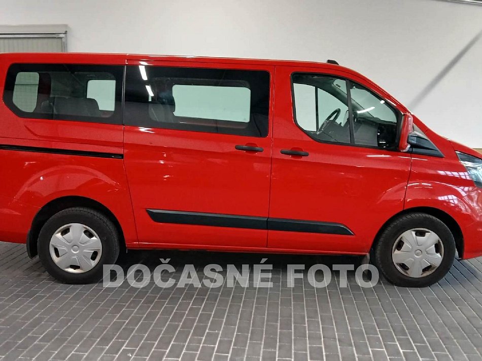 Ford Transit Custom 2.0TDCi Trend 9míst