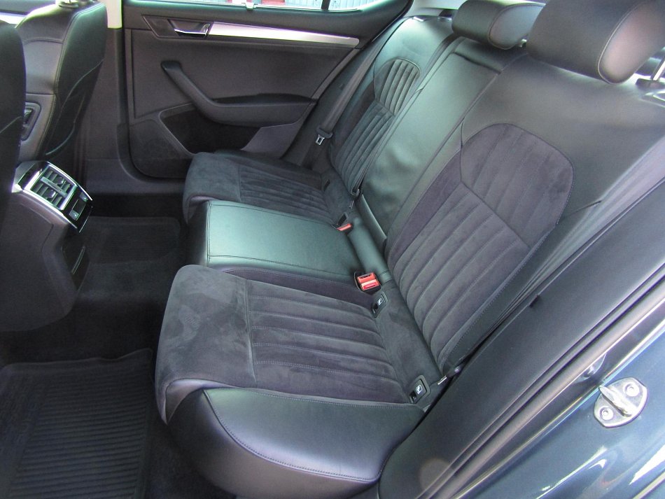 Škoda Superb III 2.0 TDi Style