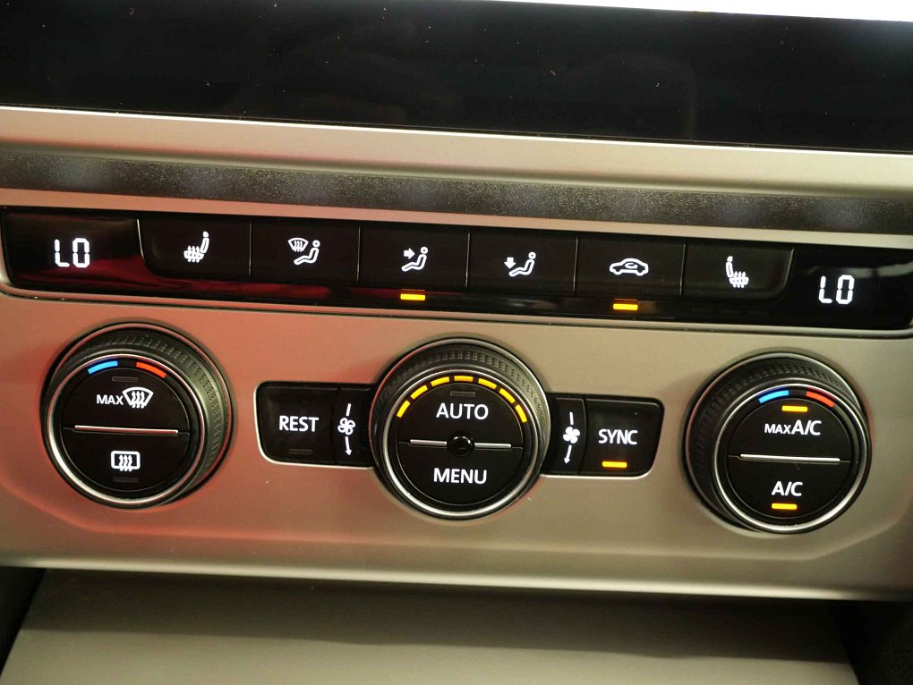 Volkswagen Passat 2.0TDi 