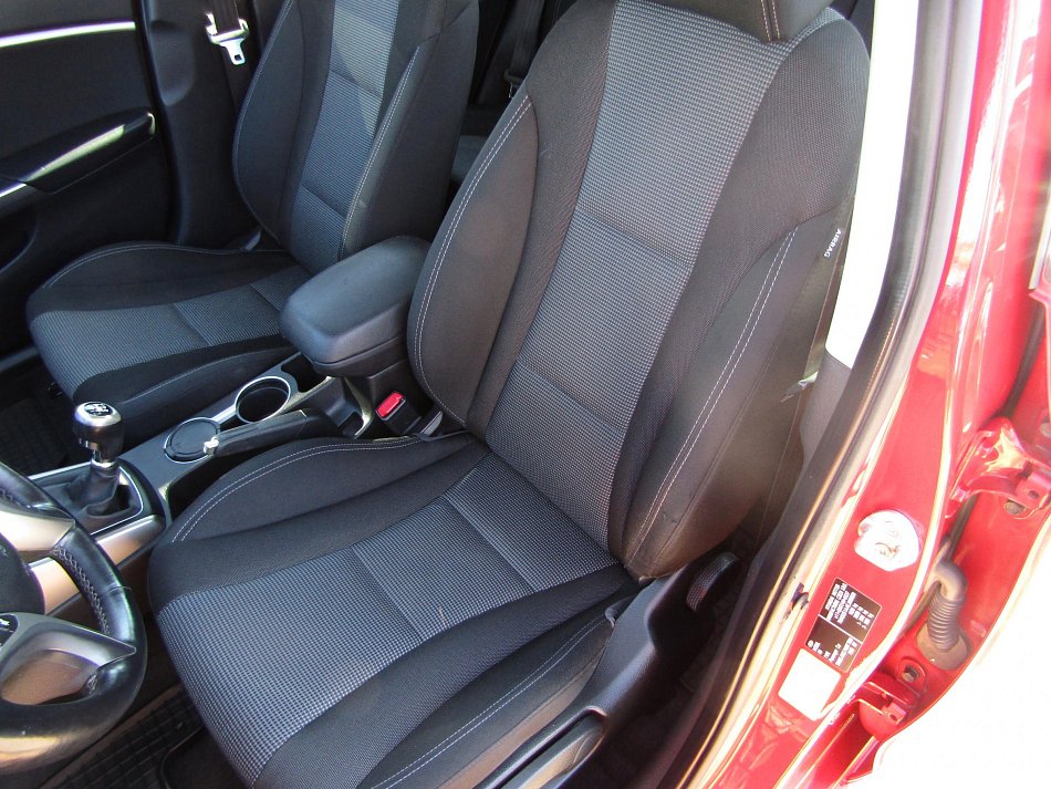 Hyundai I30 1.4 i 