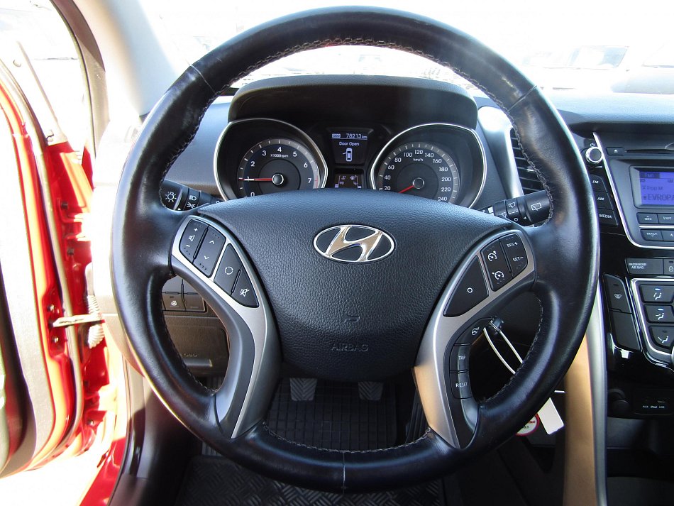 Hyundai I30 1.4 i 