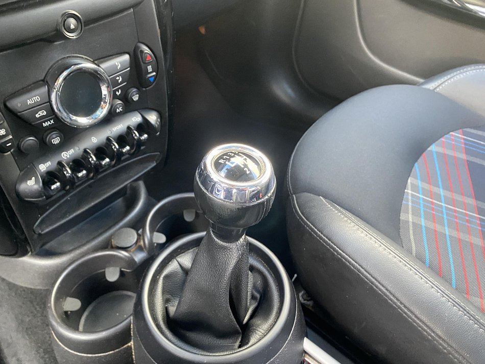 Mini Cooper 1.6i  Paceman