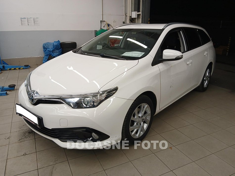 Toyota Auris 1.6i 