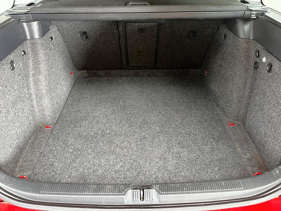 Škoda Octavia II 1.6 TDI Ambition