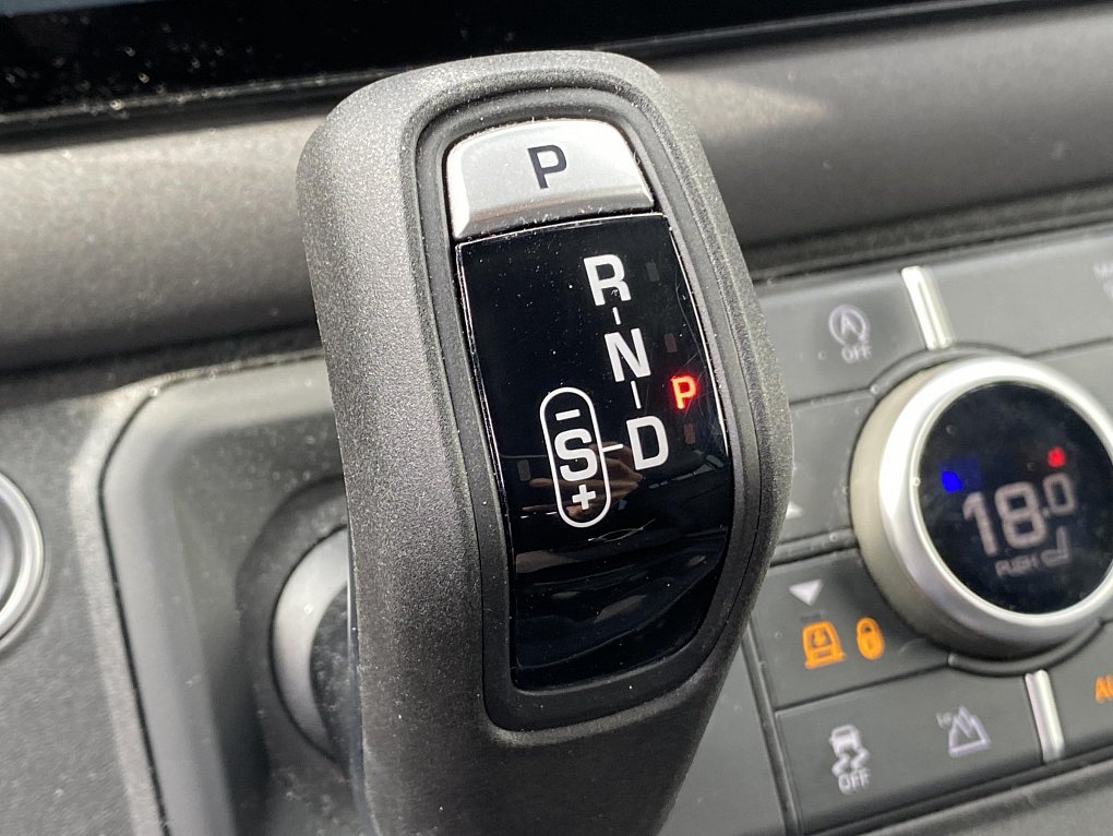 Land Rover Defender 3.0 D  4x4