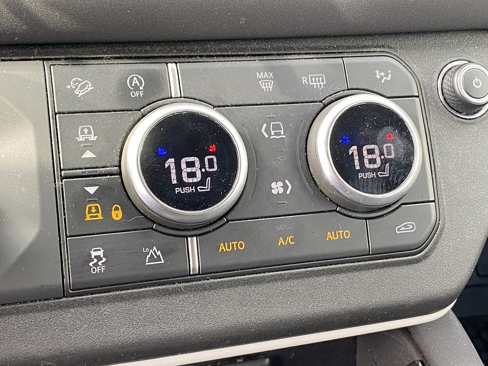 Land Rover Defender 3.0 D  4x4