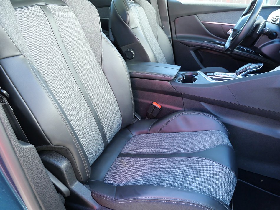 Peugeot 5008 1.6HDi 