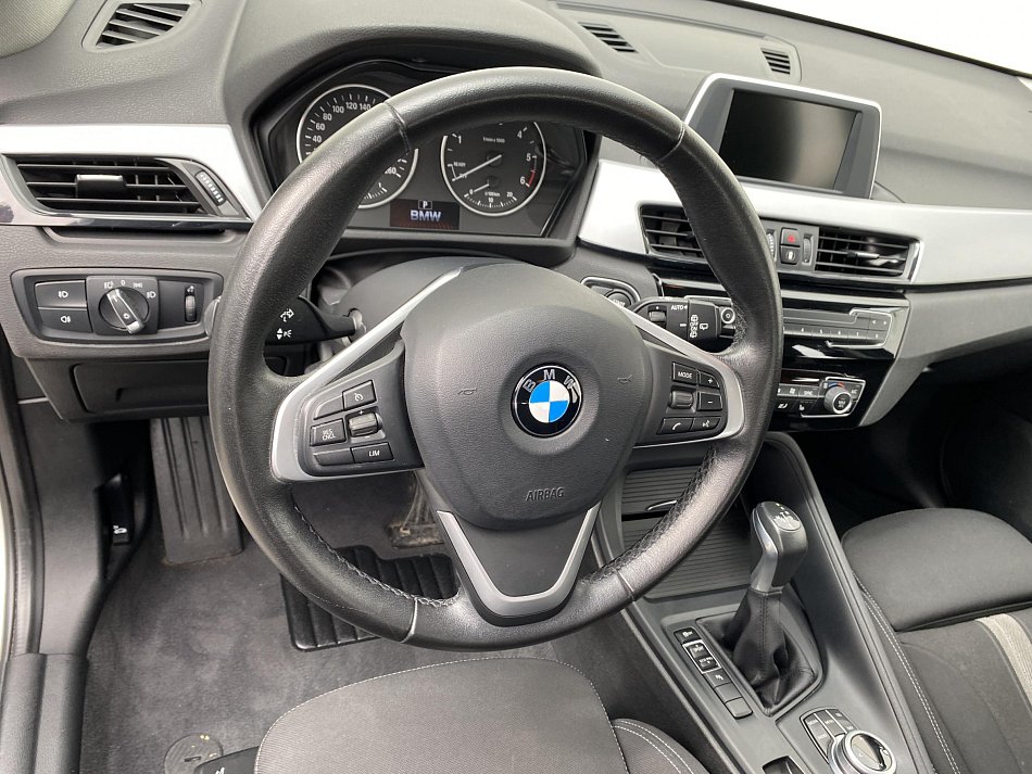 BMW X1 2.0d  sDrive18d