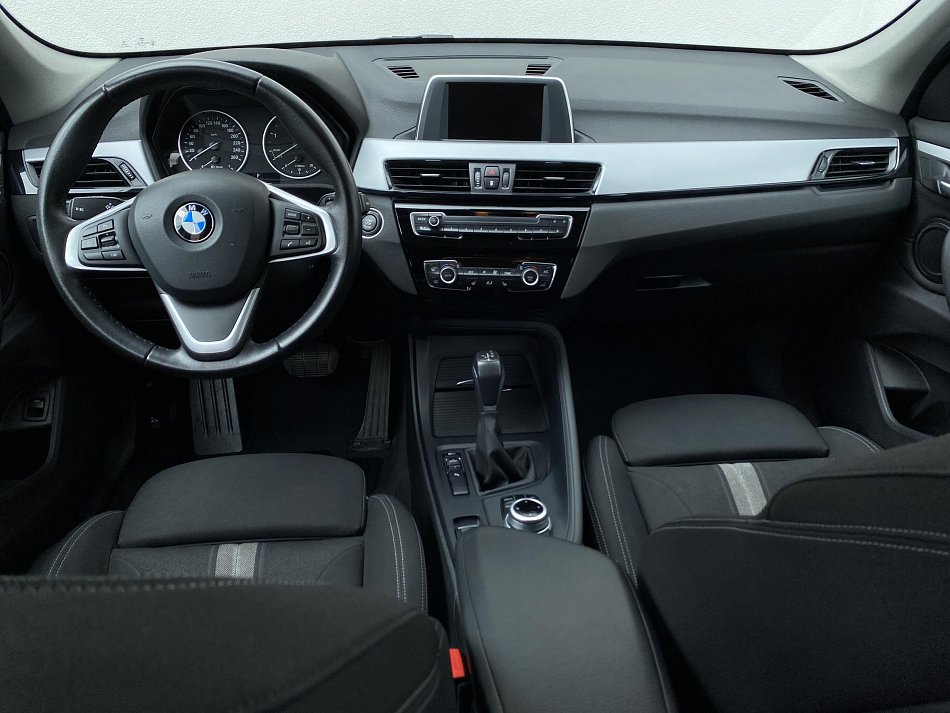BMW X1 2.0d  sDrive18d