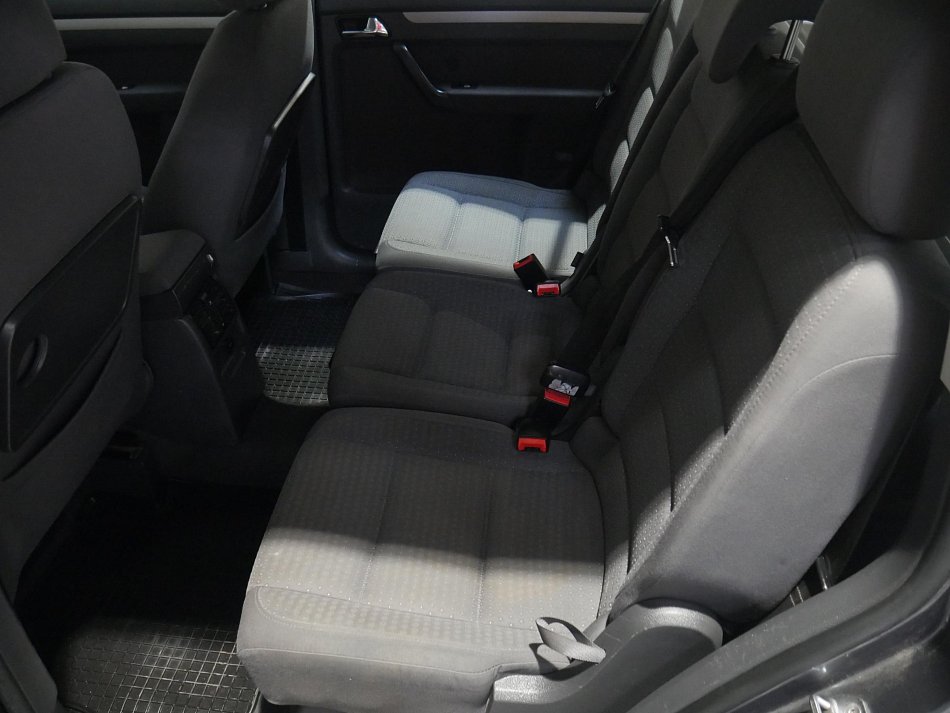 Volkswagen Touran 1.9TDI 