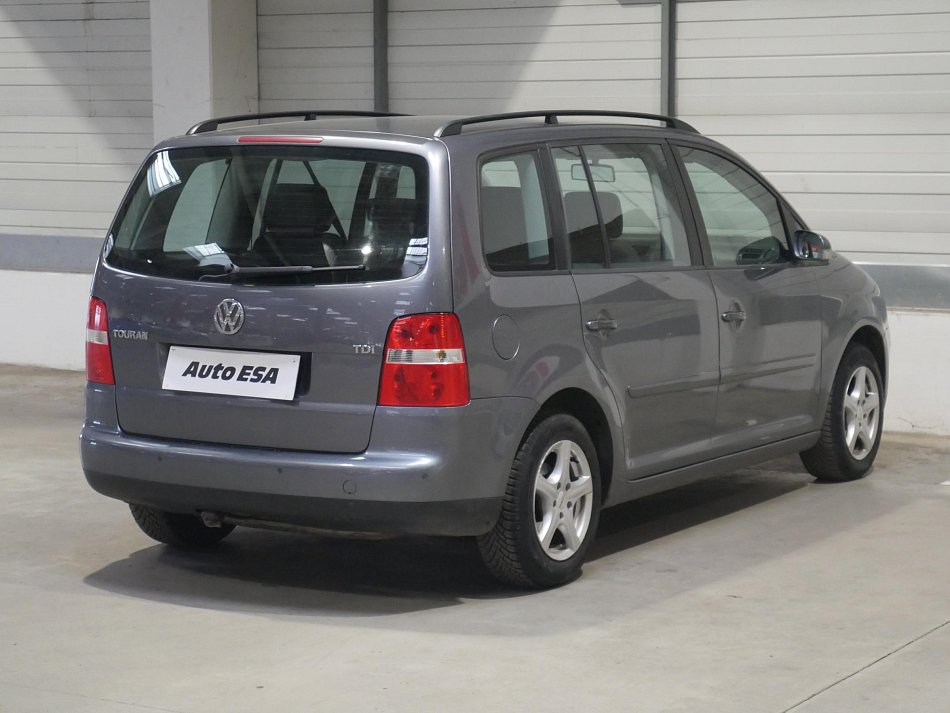 Volkswagen Touran 1.9TDI 