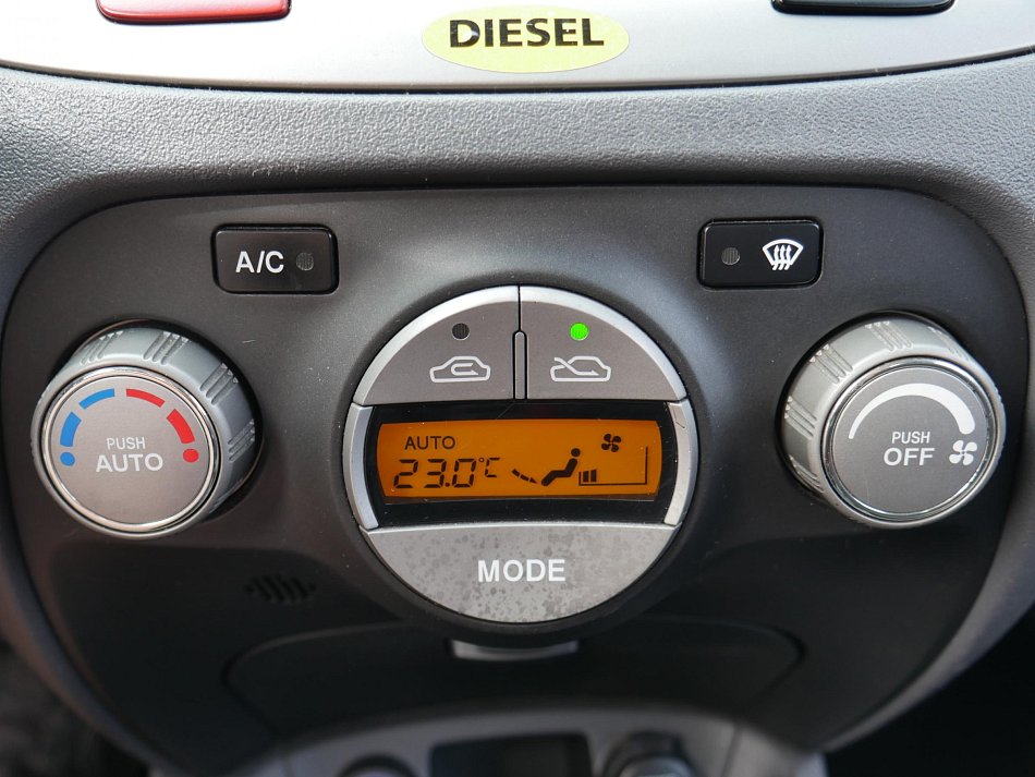 Kia Rio 1.3i 