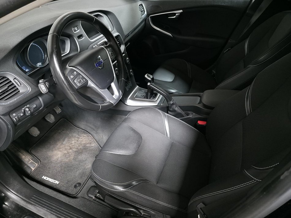 Volvo V40 2.0d 