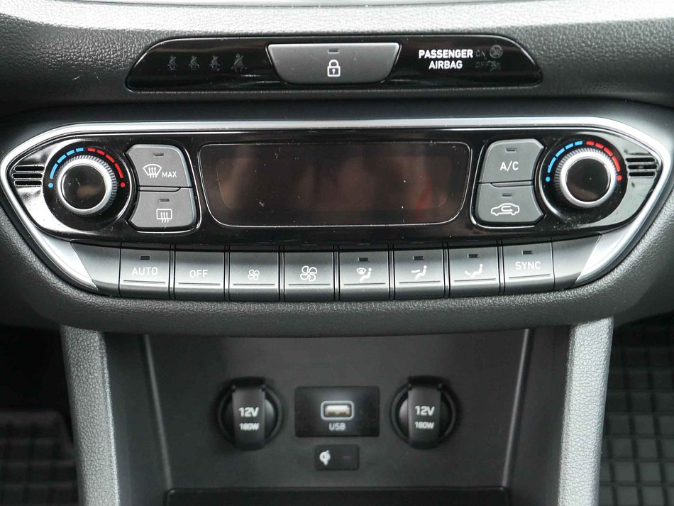 Hyundai I30 1.5T-GDi 