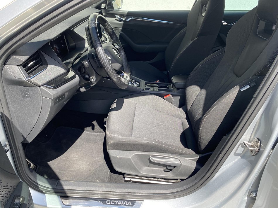 Škoda Octavia IV 2.0TSi 
