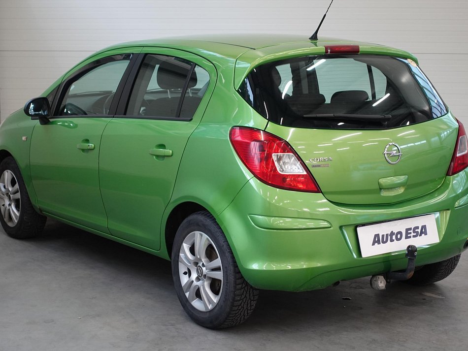 Opel Corsa 1.2i 