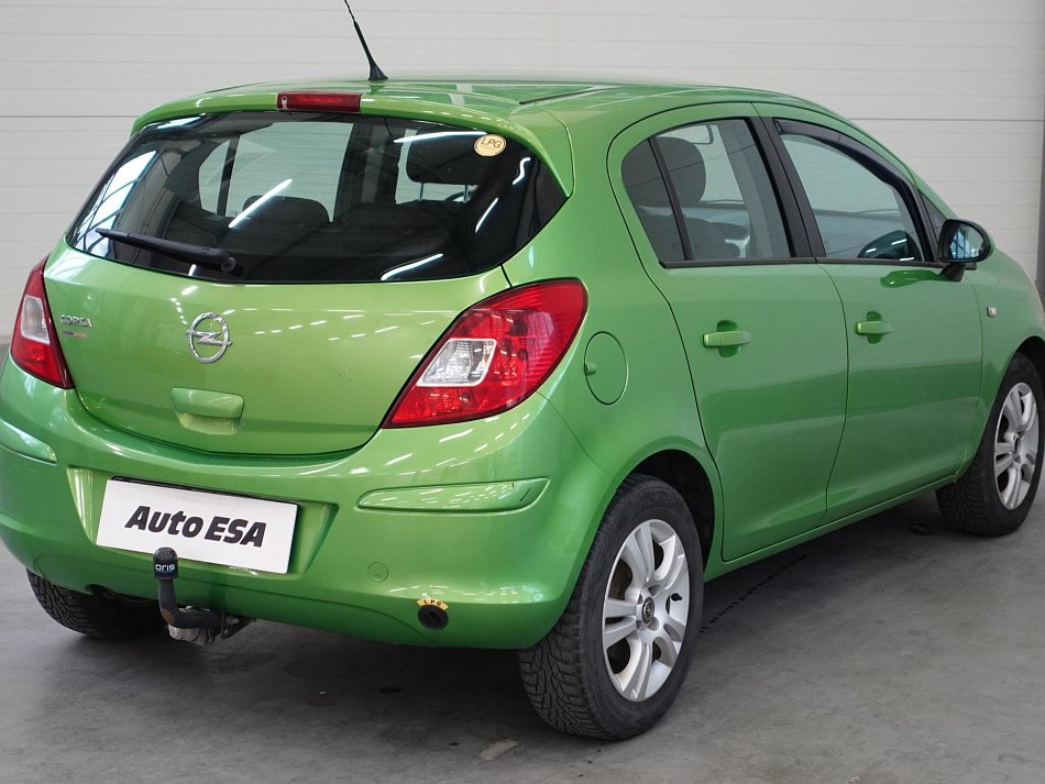 Opel Corsa 1.2i 
