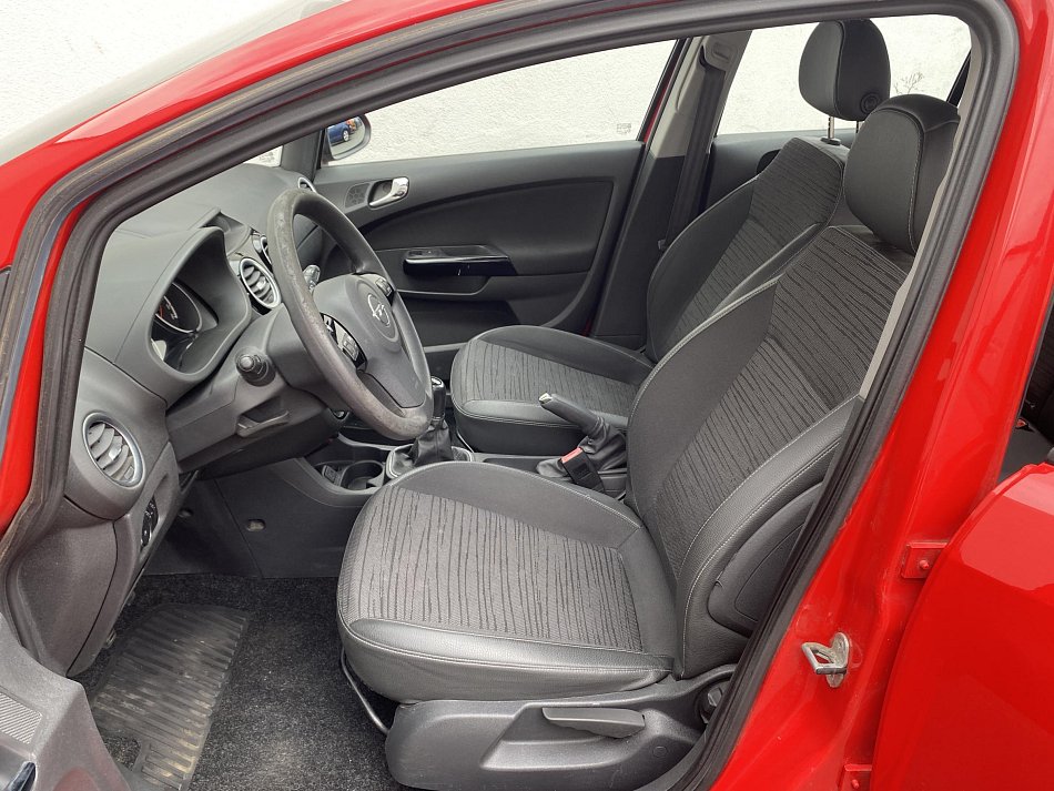 Opel Corsa 1.4 