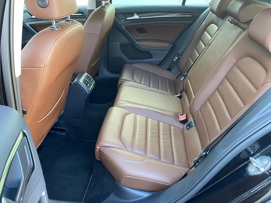 Volkswagen Golf 1.4 TSi Highline VII