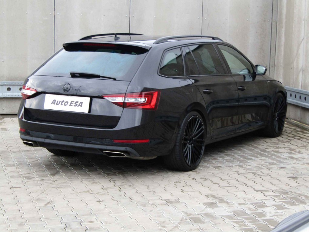Škoda Superb III 2.0 TSi Ambition 4x4