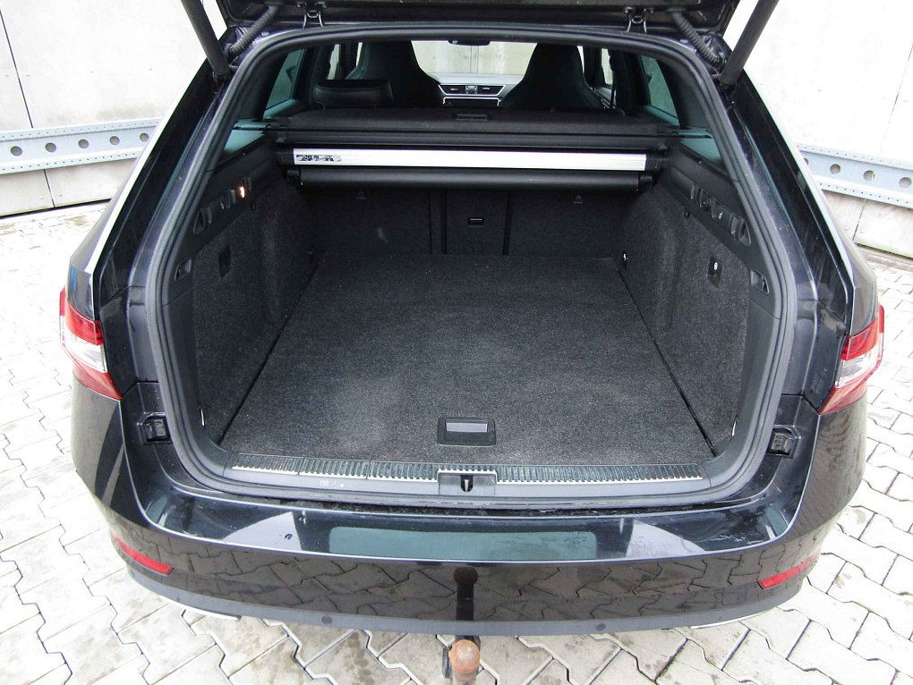 Škoda Superb III 2.0 TSi Ambition 4x4