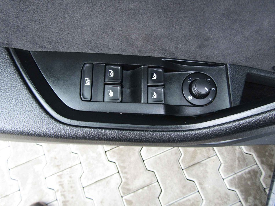 Škoda Superb III 2.0 TSi Ambition 4x4