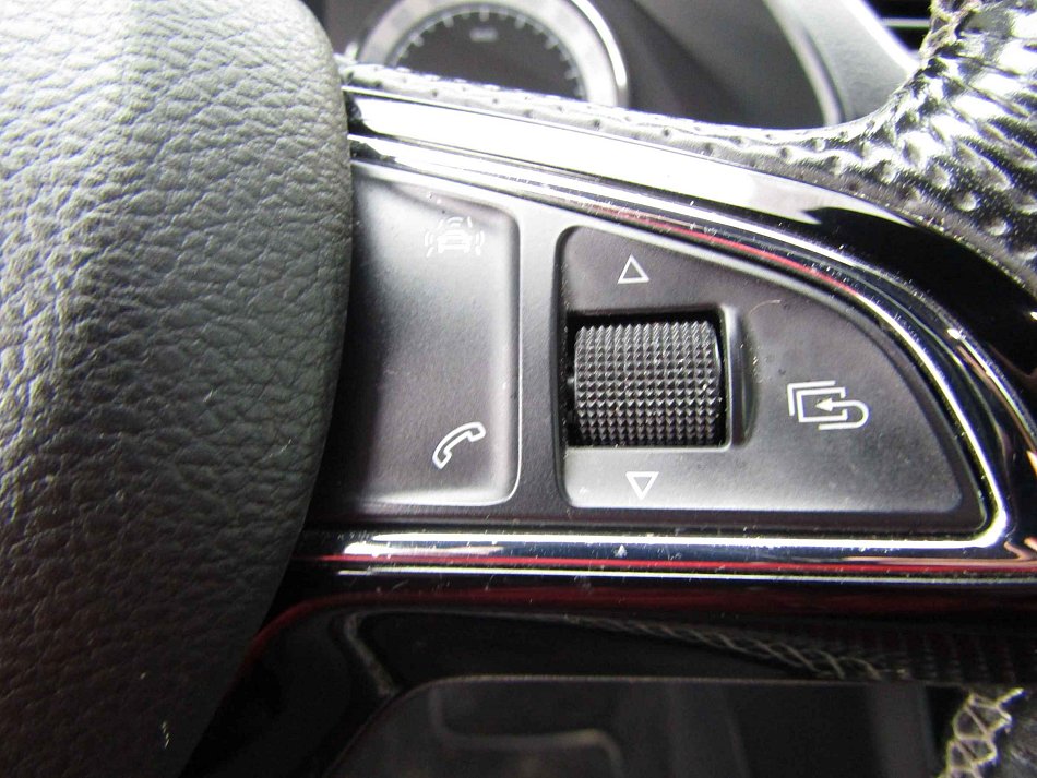 Škoda Superb III 2.0 TSi Ambition 4x4