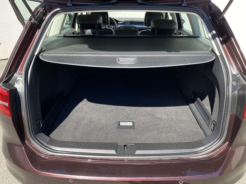 Volkswagen Passat 2.0 TDi Highline