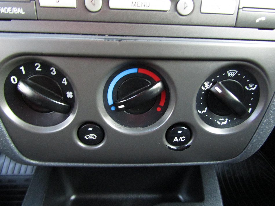 Ford Fusion 1.4 i 
