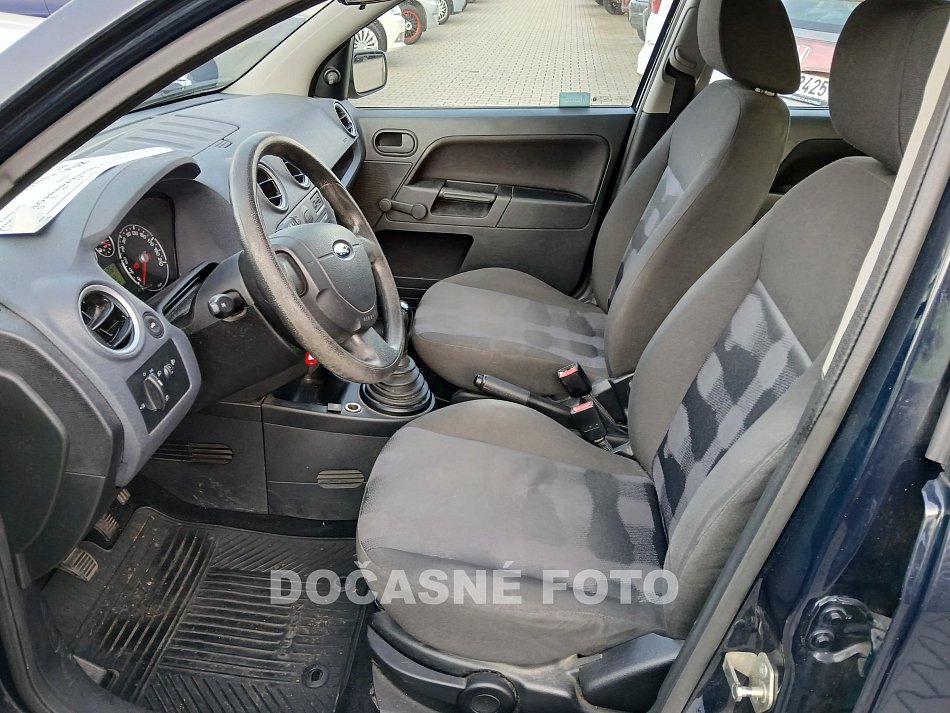 Ford Fusion 1.4 i 