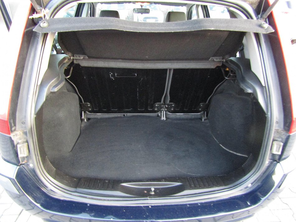 Ford Fusion 1.4 i 