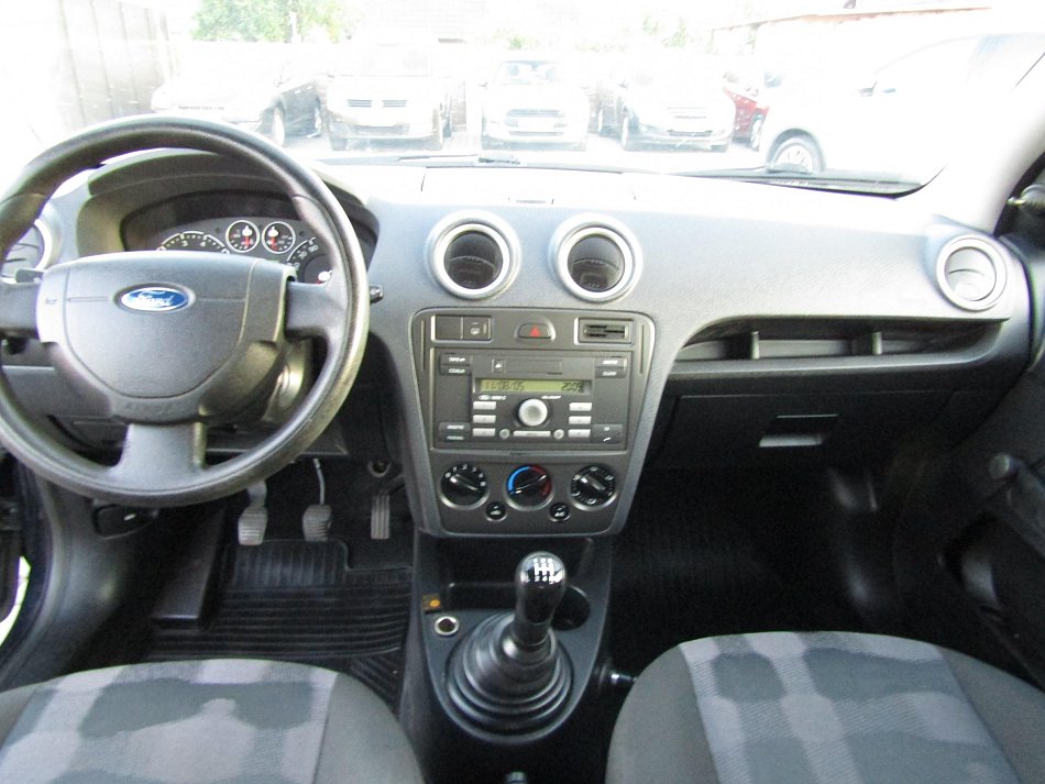 Ford Fusion 1.4 i 
