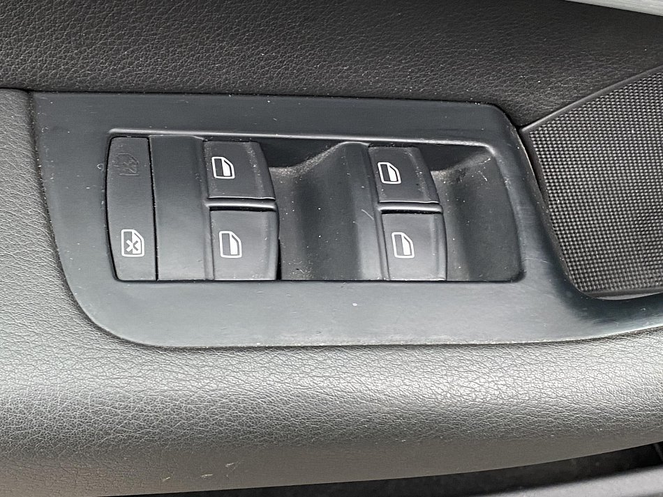 Audi A6 2.0 TDi S-line