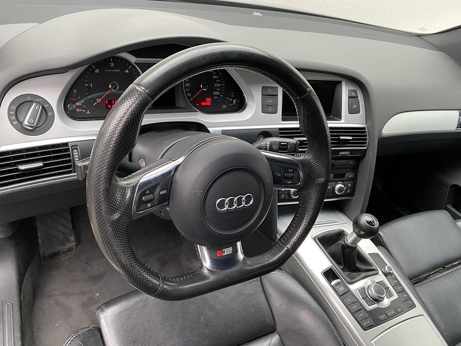 Audi A6 2.0 TDi S-line