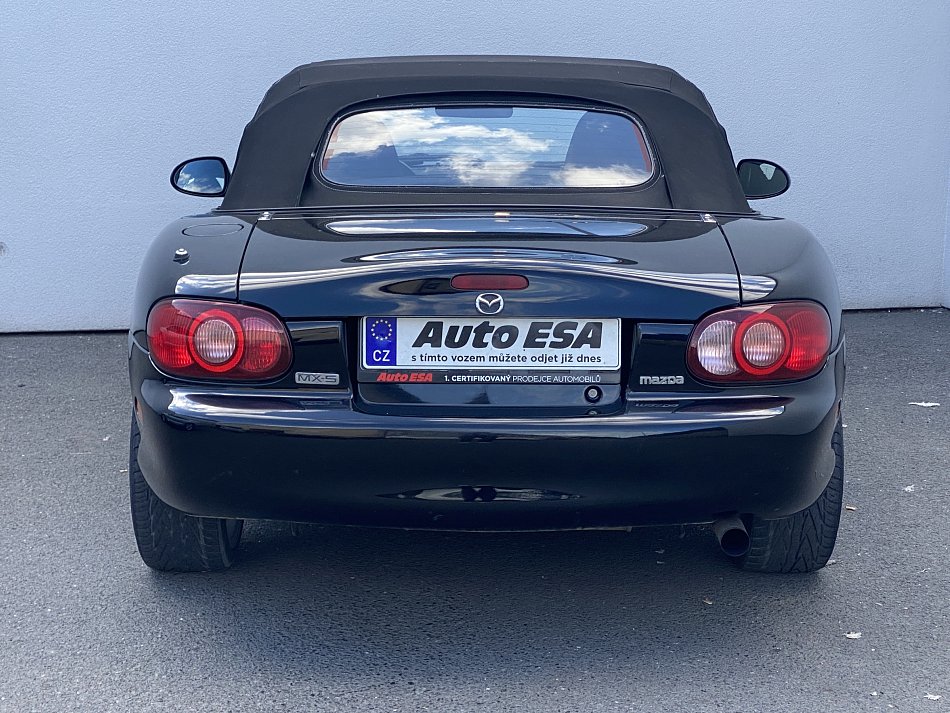 Mazda MX-5 1.6i 