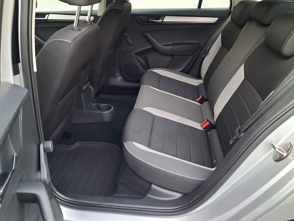 Škoda Rapid 1.0 TSi Ambition