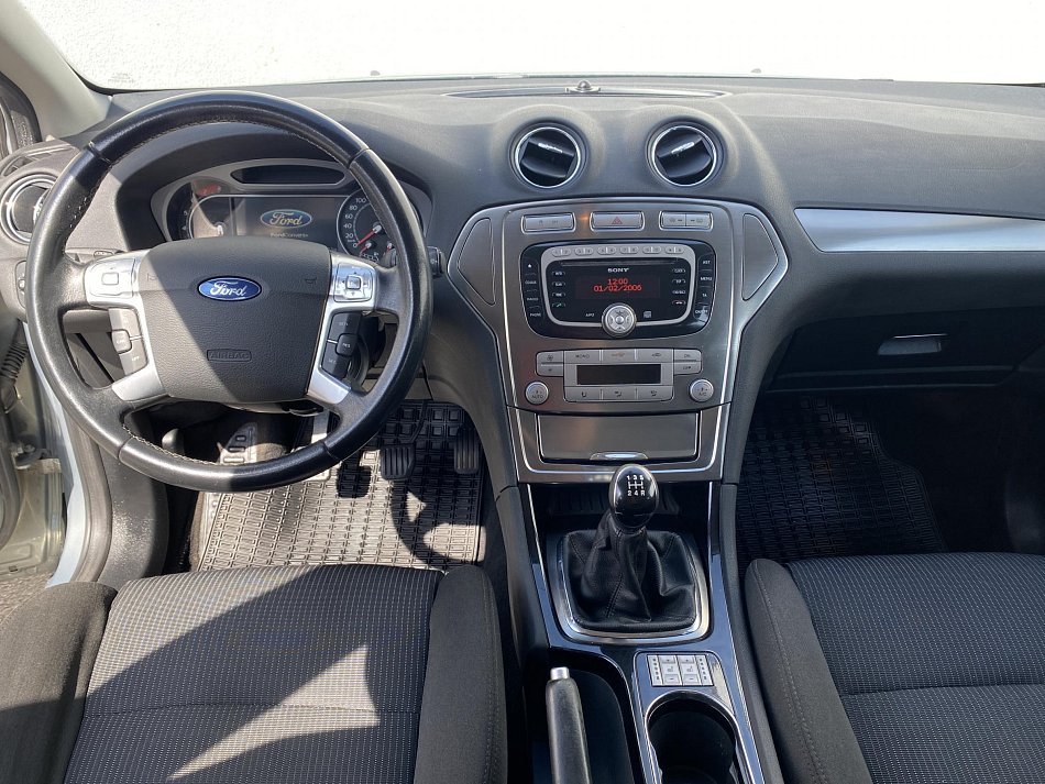 Ford Mondeo 2.0i 