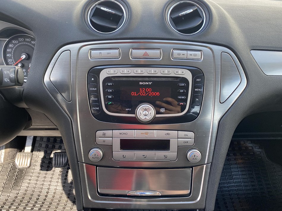 Ford Mondeo 2.0i 