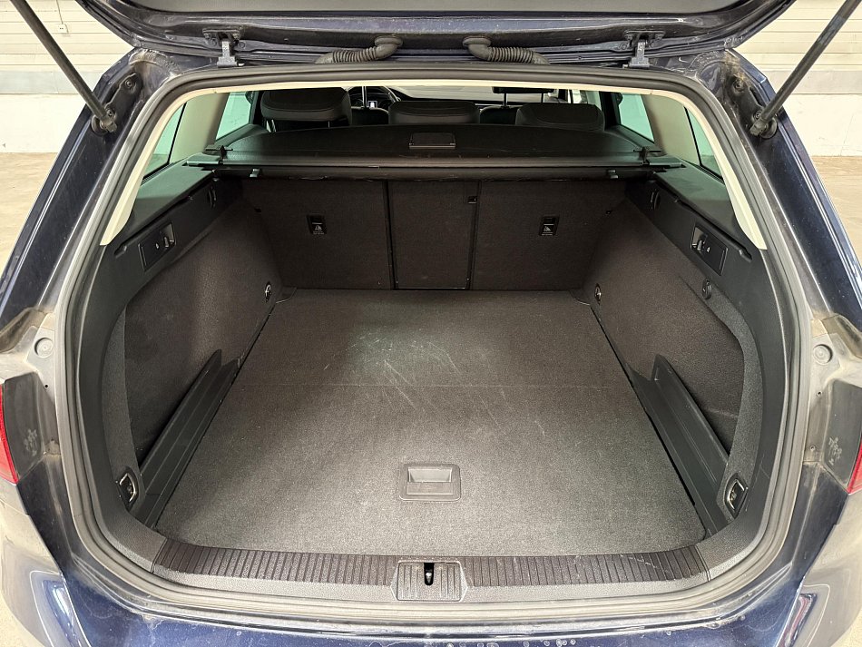 Volkswagen Passat 2.0 TDi 
