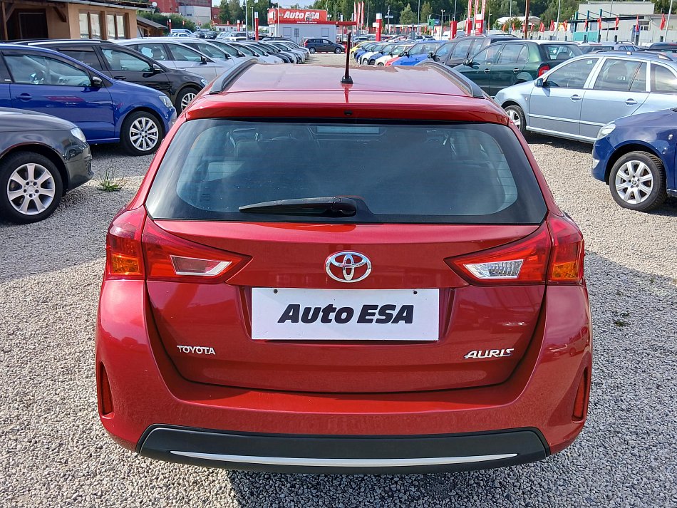 Toyota Auris 1.6 VVT-i 