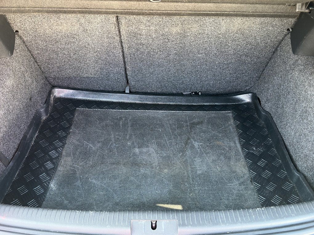 Volkswagen Golf 1.4i 