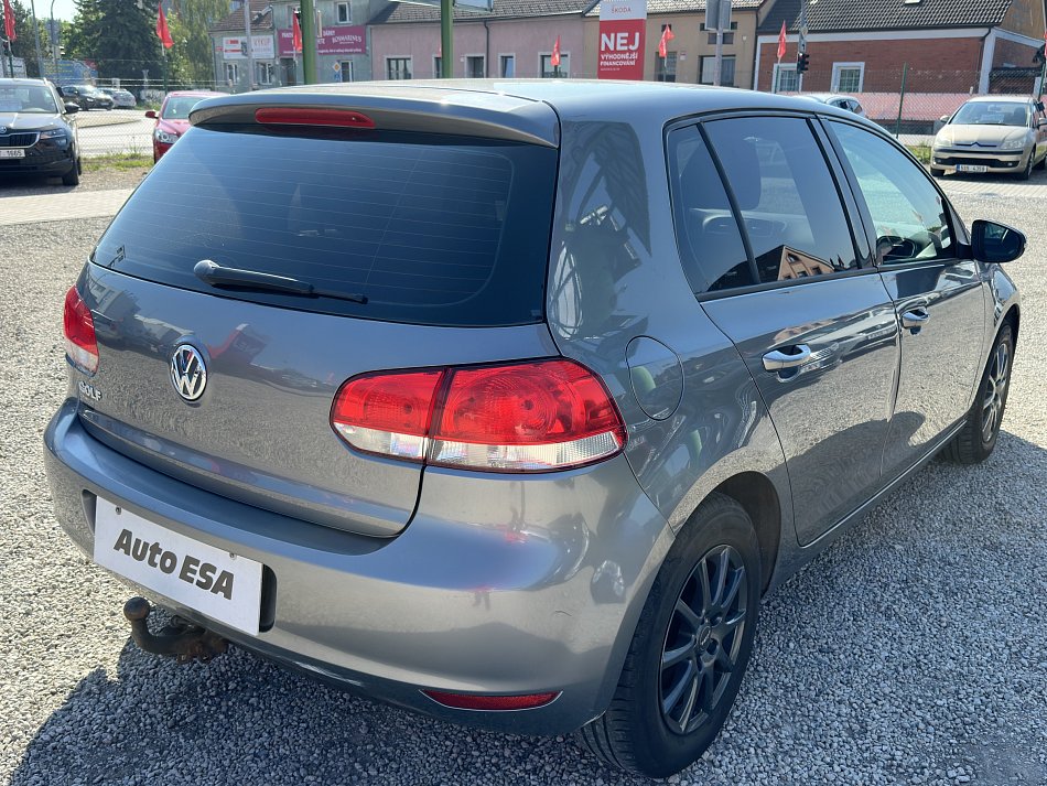 Volkswagen Golf 1.4i 