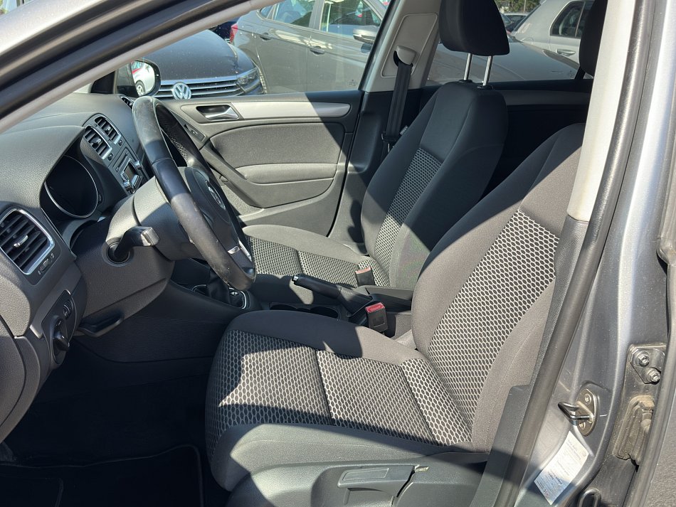 Volkswagen Golf 1.4i 